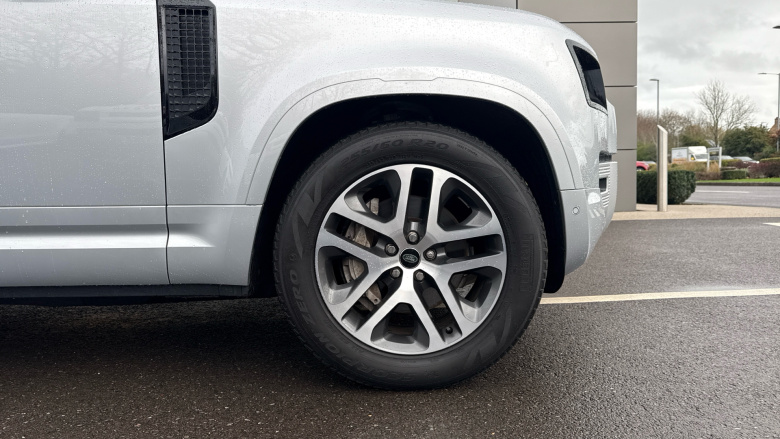 Land Rover Defender 3.0 P400 XS Edition 110 5dr Auto Petrol Estate